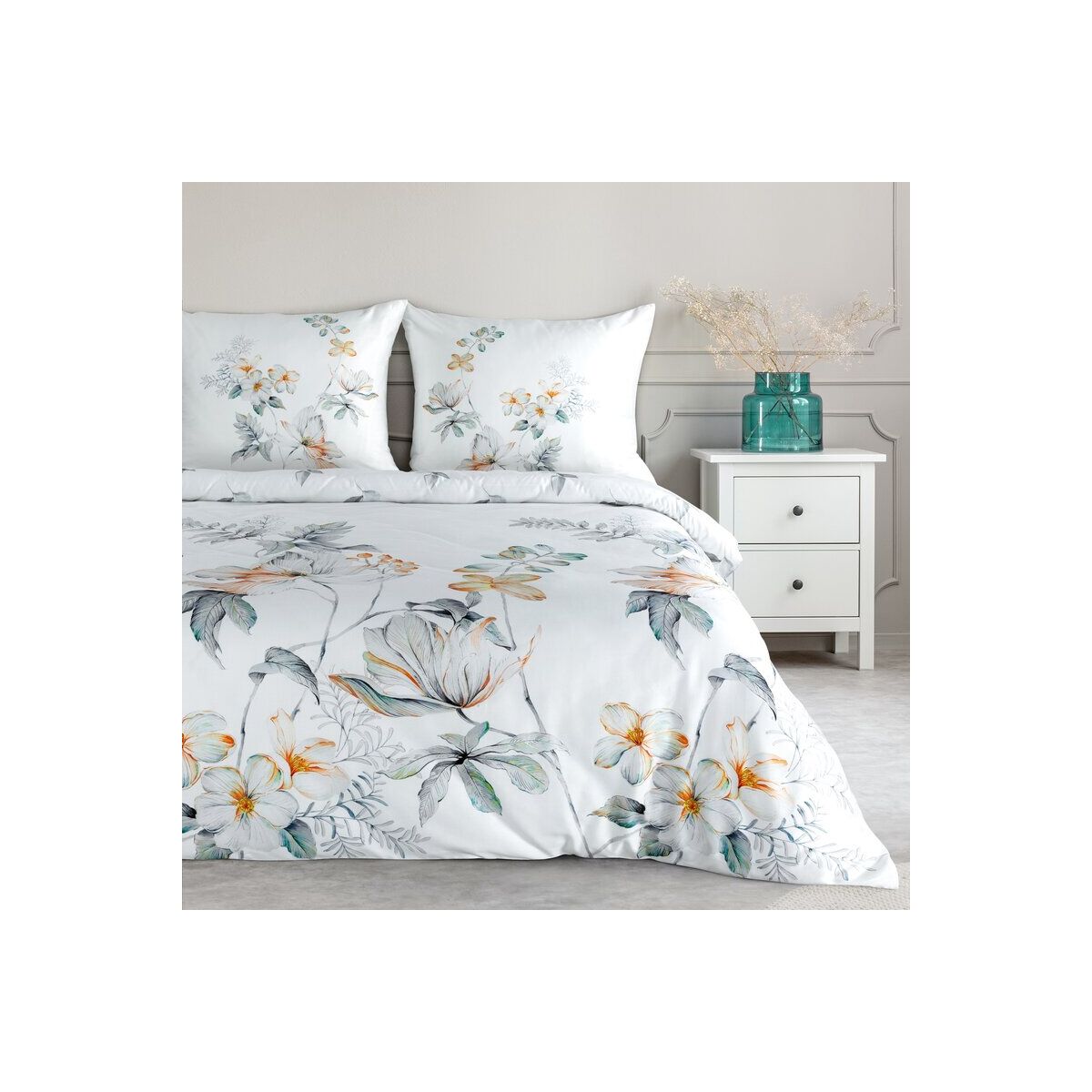 Puuvillast satiintekkide komplekt paneeltrükiga, suurus: 160 cm x 200 cm, värv: valge, kaal: 140 GSM, koostis: puuvillane satiin, 100% puuvill.