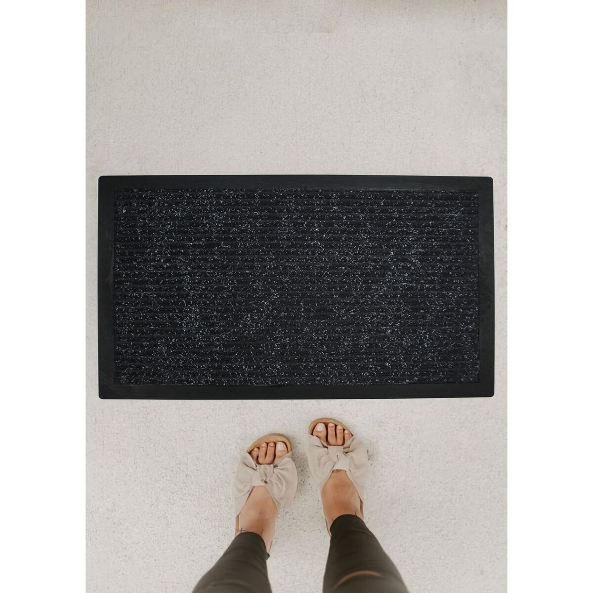 Vastupidav PVC Uksematt, 45 x 70 cm, 100% PU Nahk, Libisemisvastane, Masinkootud, Must