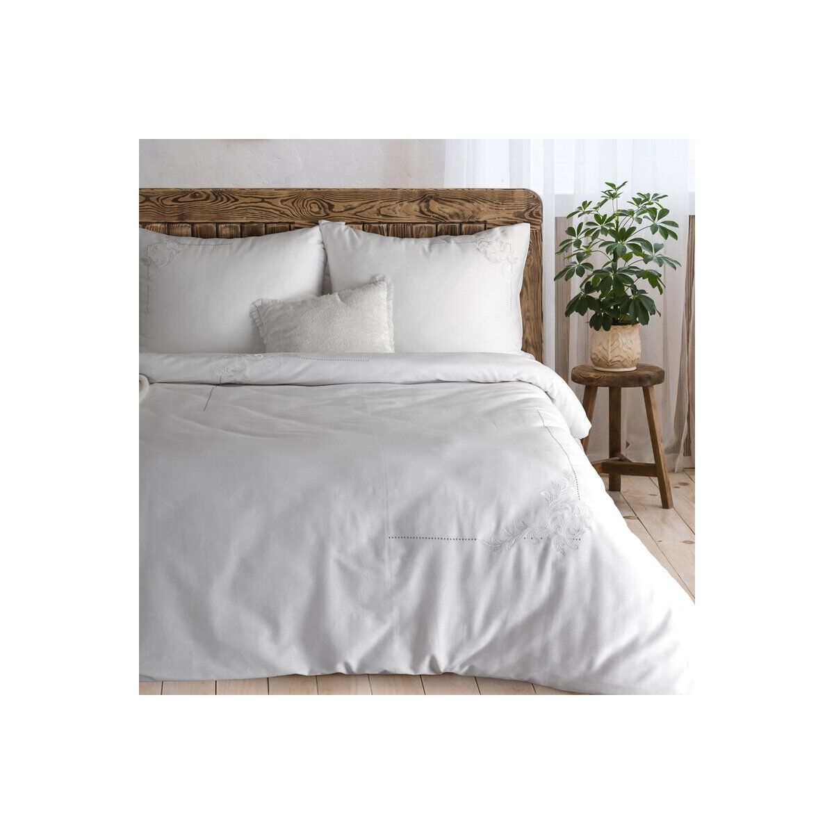Reina 44 satiinvoodipesu komplekt 160 x 200 cm valge