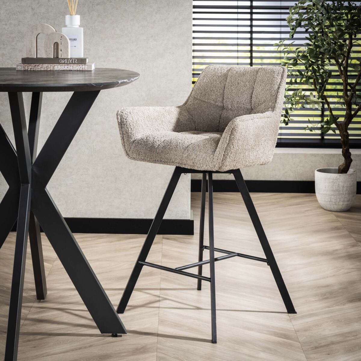 Raster Swivel Bar Chair Set of 2 – Bouclé sand