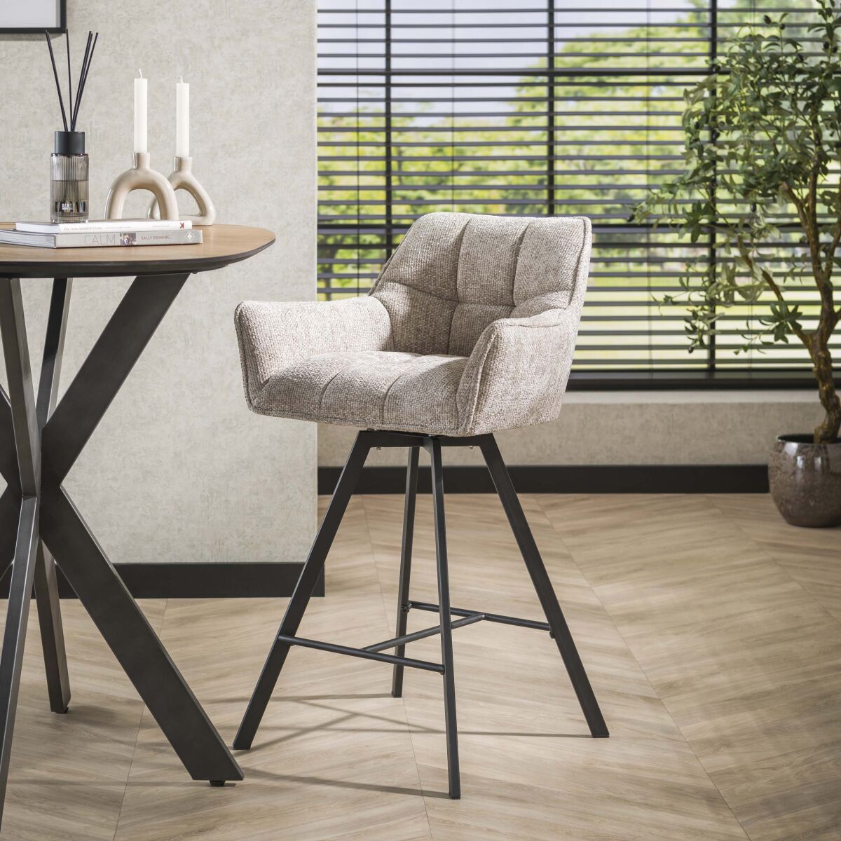 Raster Swivel Bar Chair Set of 2 – Hoven sand