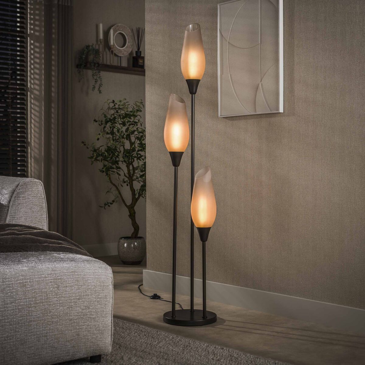 Moodne põrandalamp Cocoon 3 valgusega – Sienna brown-frosted