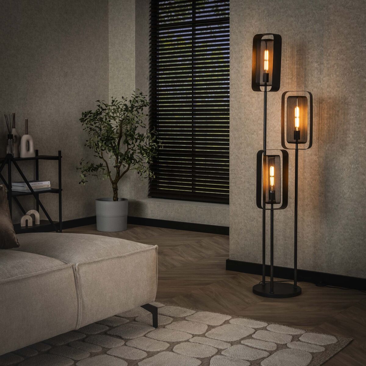 Mesh Rotate trepp-valgusti põrandalamp 3-valgust – Artic black