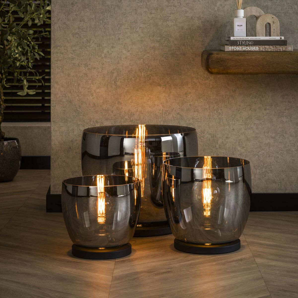 Moodne põrandalamp UP L 1-tule, stiilne klaasvari – Smoke grey glass