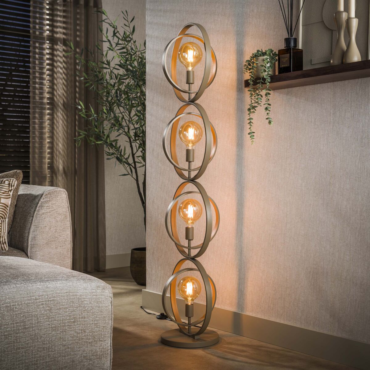 Põrandalamp Turn Around 4-tuleline kaasaegne – Beige