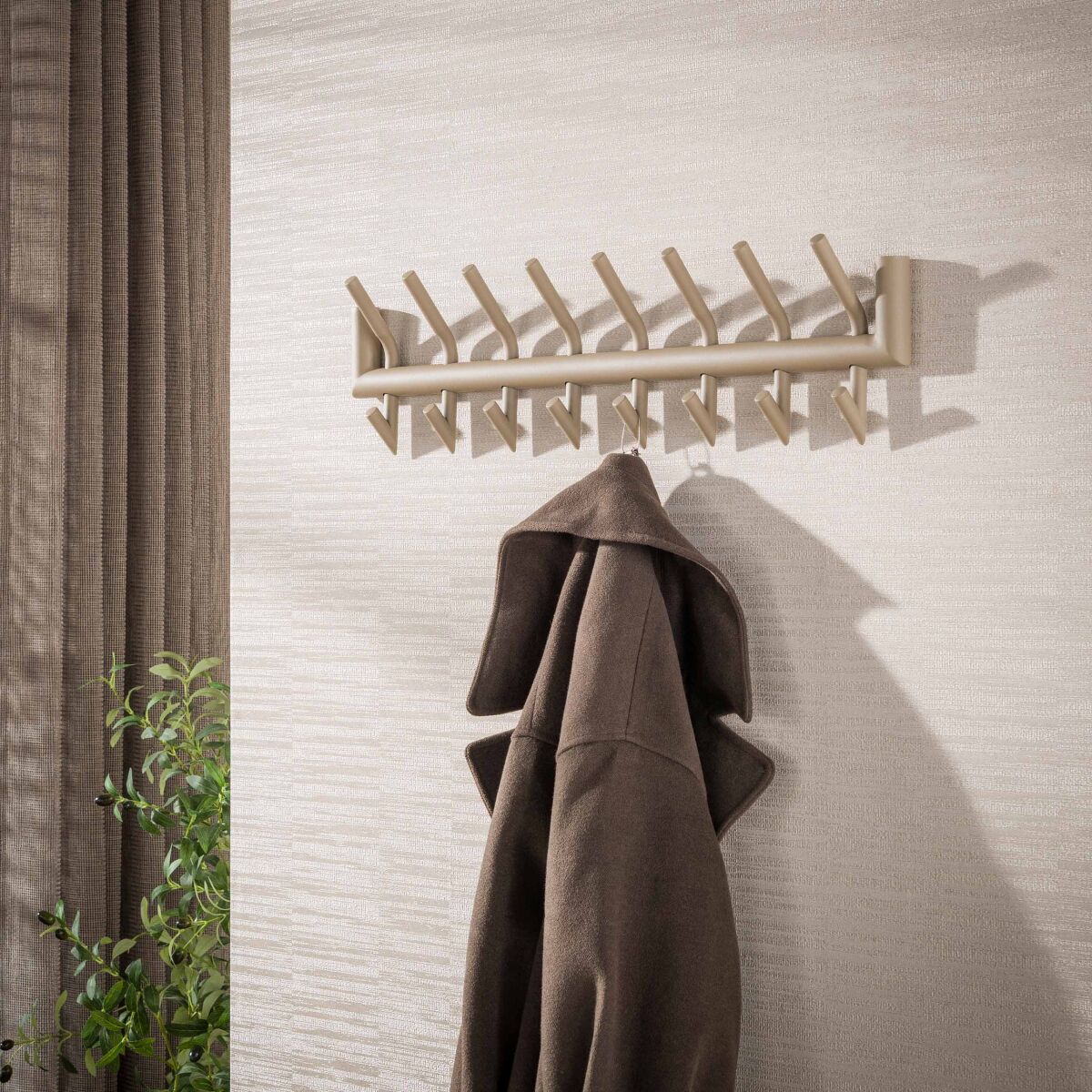 Tubo seinanagi 16 konksuga, seinakinnitus – Beige