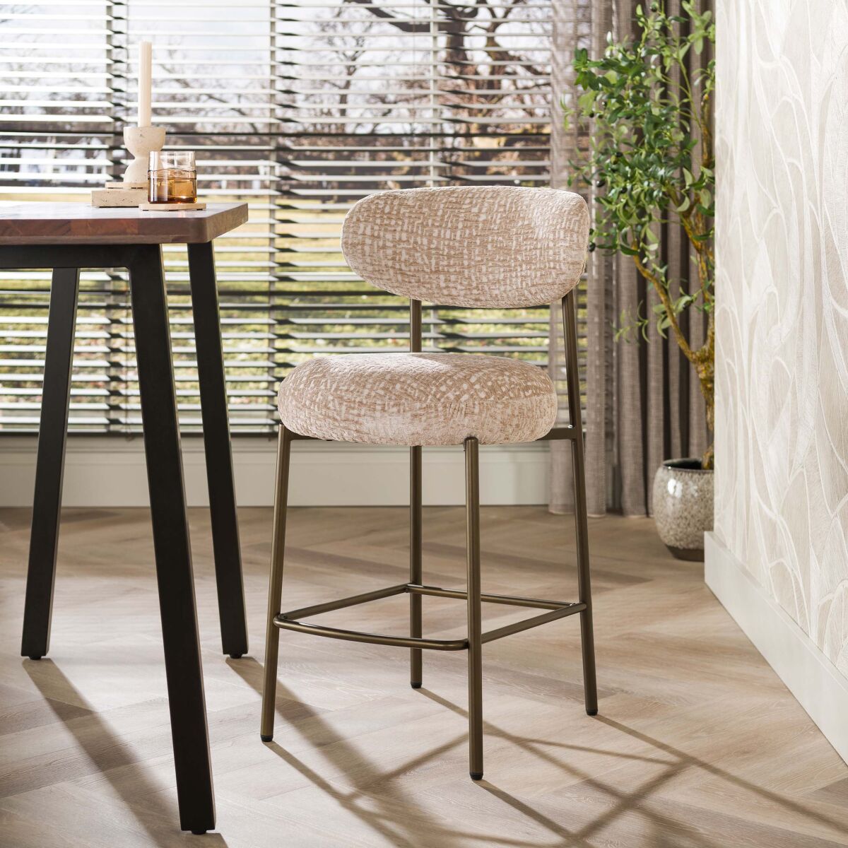 Bar chair Round 2-pack for kitchen or home – Monti sand-brown