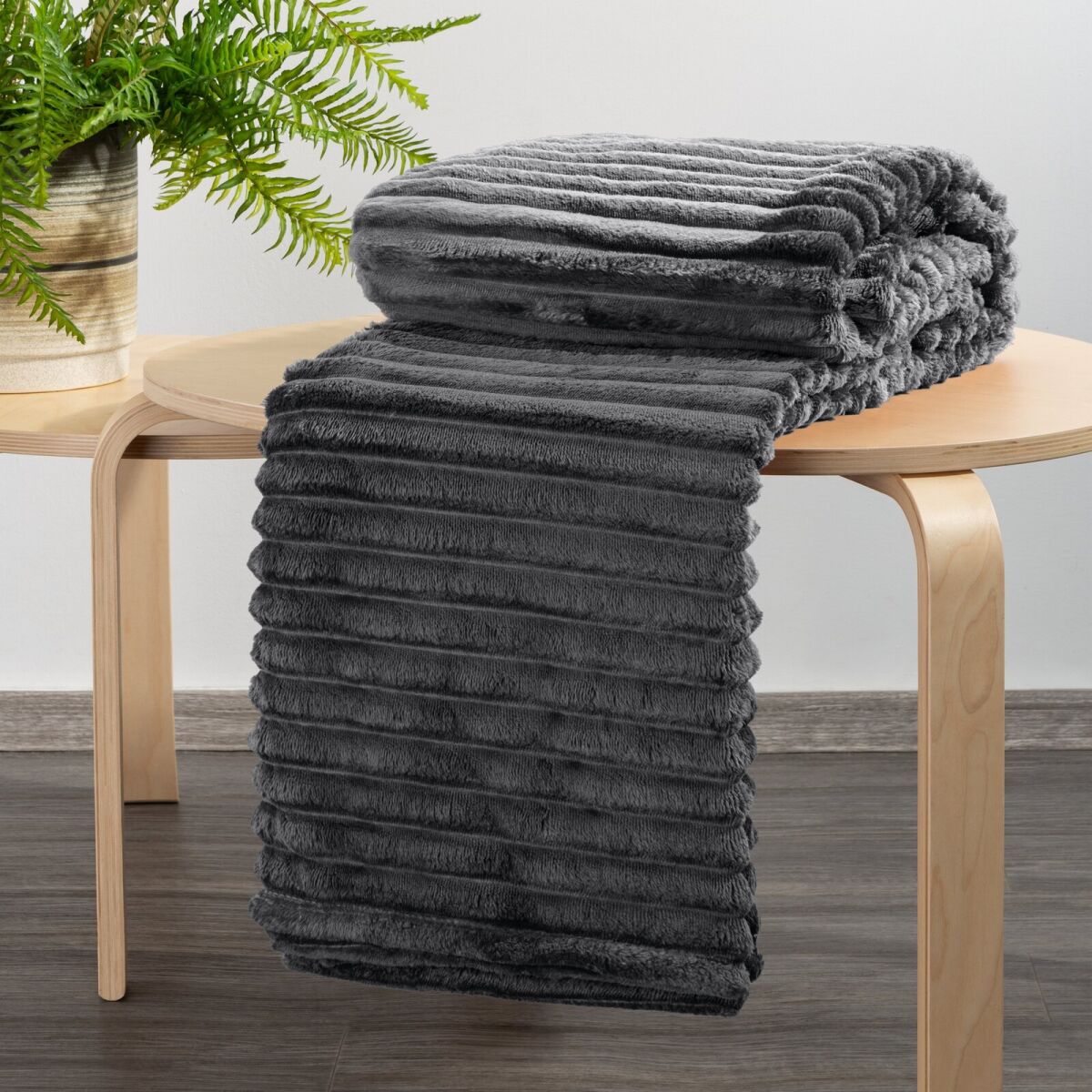 Throw Blanket Soft D91 in Steel Gray, 170 x 210 cm